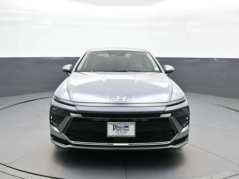 Certified 2025 Hyundai Sonata SEL image 2