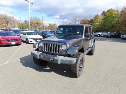 Used 2016 Jeep Wrangler Unlimited Sport