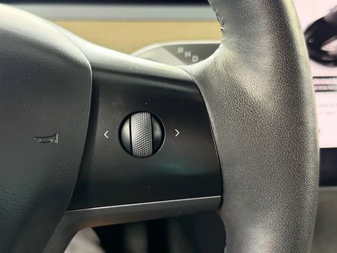 Used 2023 Tesla Model 3 Standard Range RWD image 16