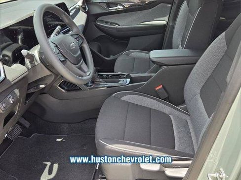 New 2026 Chevrolet TrailBlazer LT w/ Midnight Edition FWD image 10