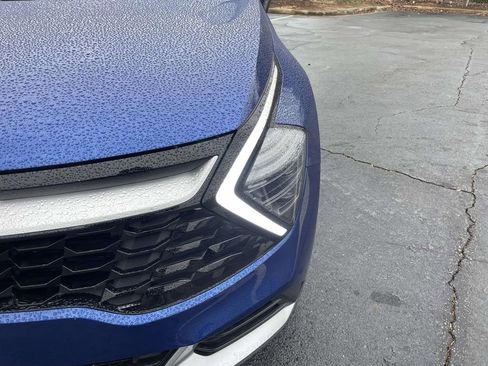 Used 2025 Kia Sportage EX w/ Premium Package image 14