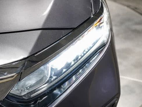 Used 2019 Honda Accord LX image 7