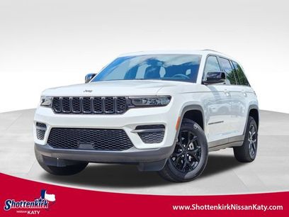 Used 2024 Jeep Grand Cherokee Altitude