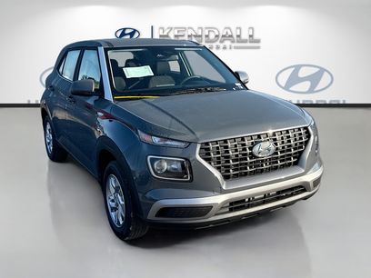 New 2026 Hyundai Venue SE