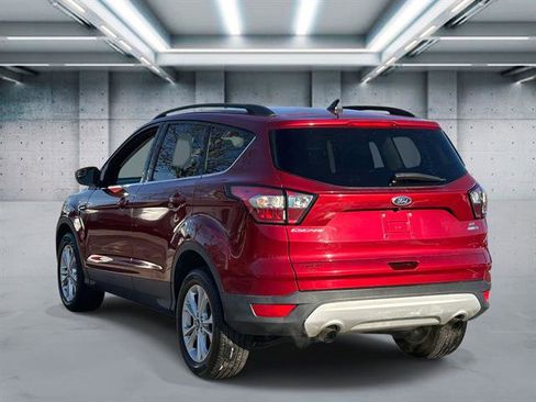 Used 2018 Ford Escape SE w/ SE Sync 3 Package image 6