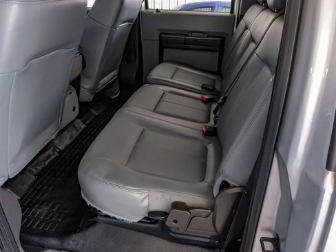 Used 2014 Ford F450 XL w/ Power Equipment Group image 35