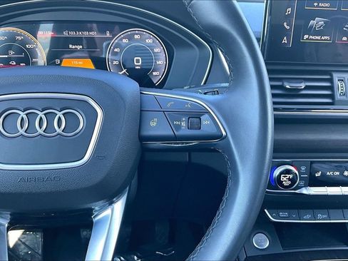 Used 2021 Audi Q5 e Premium Plus w/ Premium Plus Package AWD/4WD image 25
