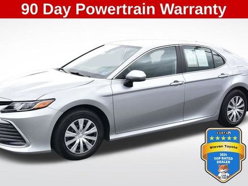 Used 2023 Toyota Camry LE FWD image 1