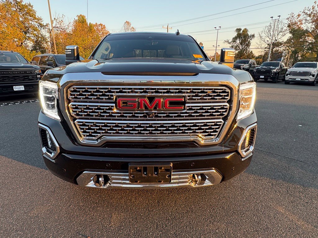 Used 2021 GMC Sierra 1500 Denali w/ Denali Carbonpro Edition AWD/4WD image 4