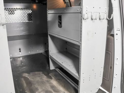 Used 2020 Ford Transit Connect XL FWD image 35