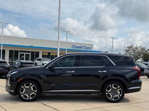 Used 2024 Hyundai Palisade SEL w/ Premium Package FWD image 7