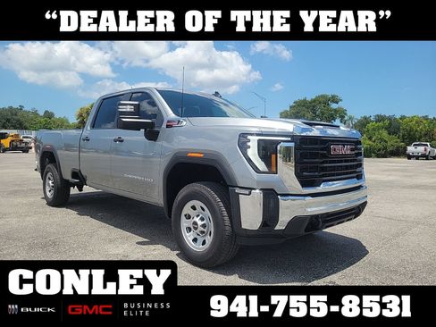 Used 2025 GMC Sierra 3500 Pro AWD/4WD image 1