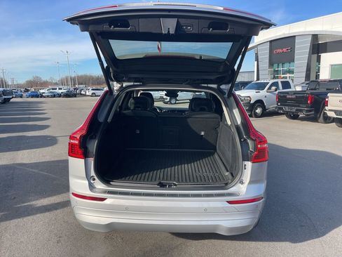 Used 2023 Volvo XC60 B5 Core w/ Protection Package Premier image 29