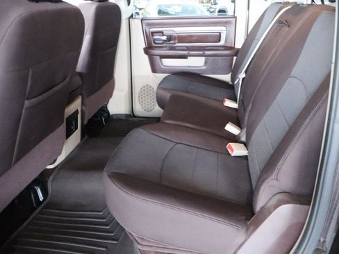 Used 2016 RAM 3500 Big Horn RWD image 29