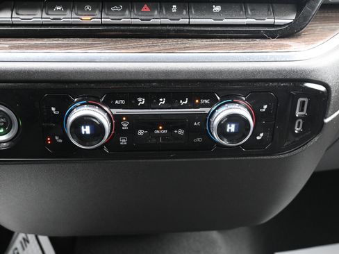 Used 2022 GMC Sierra 1500 Elevation image 39