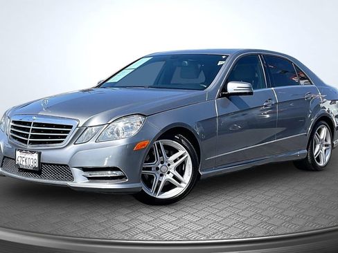 Used 2013 Mercedes-Benz E 350 Sedan w/ Premium 1 Pkg image 12