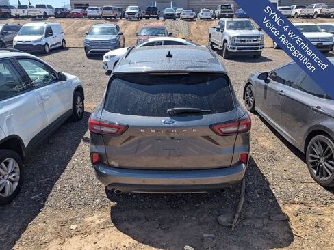 Used 2024 Ford Escape ST-Line w/ Tech Pack #1 FWD image 9