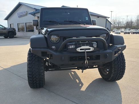 Used 2017 Jeep Wrangler Sport w/ Connectivity Group image 27