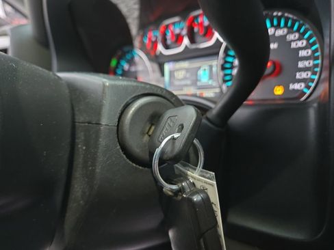 Used 2018 Chevrolet Silverado 1500 LT w/ All Star Edition image 17