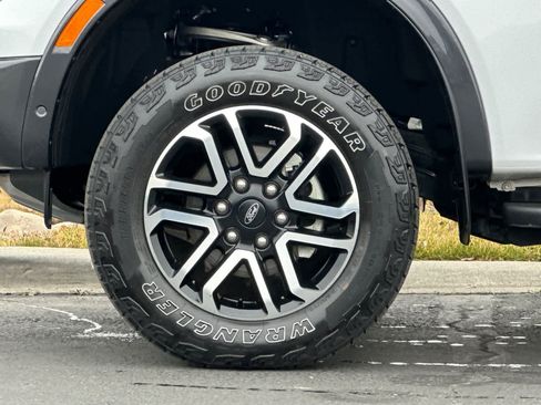 Certified 2024 Ford Ranger Lariat w/ FX4 Off-Road Package image 25