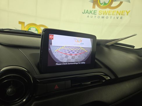 Used 2022 MAZDA MX-5 Miata Club RWD image 20