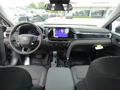 New 2026 Toyota Camry LE image 12