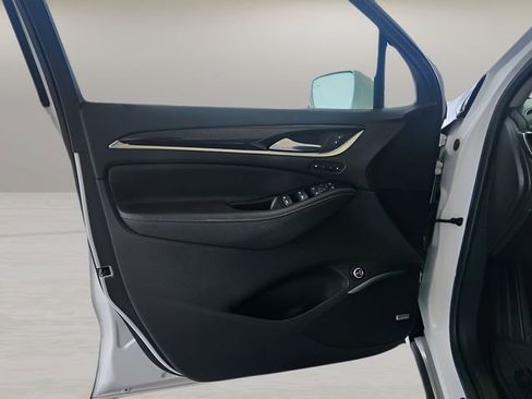 Used 2019 Buick Enclave Avenir FWD image 14