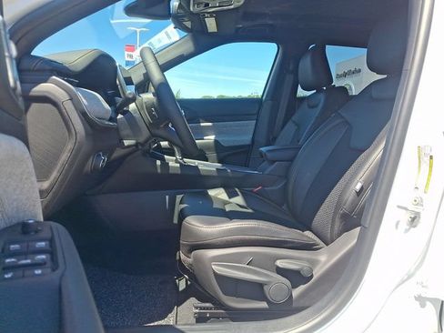 New 2026 Jeep Compass Latitude AWD/4WD image 6
