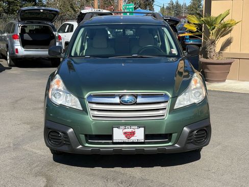 Used 2014 Subaru Outback 2.5i image 2