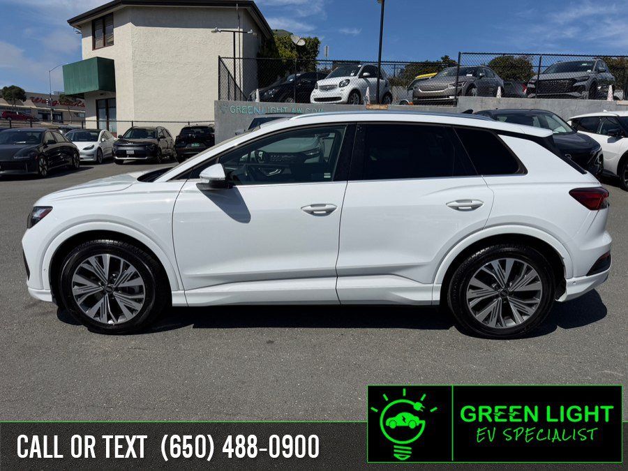 Used 2023 Audi Q4 e-tron Premium Plus w/ Premium Plus RWD image 8