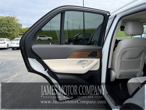 Certified 2025 Mercedes-Benz GLE 350 4MATIC image 16