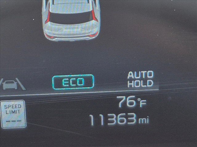 Used 2025 Kia Niro FWD image 10