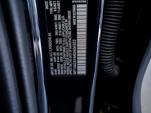 Used 2022 Porsche Cayenne Platinum Edition image 62