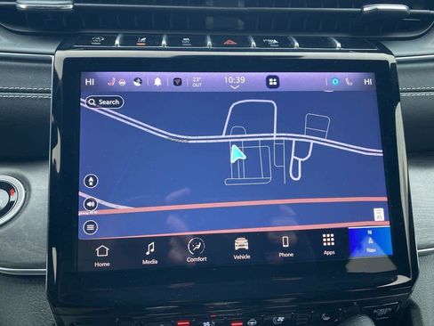 Used 2024 Jeep Grand Cherokee Overland w/ Luxury Tech Group IV image 18