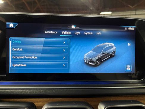 New 2025 Mercedes-Benz GLS 580 4MATIC image 30