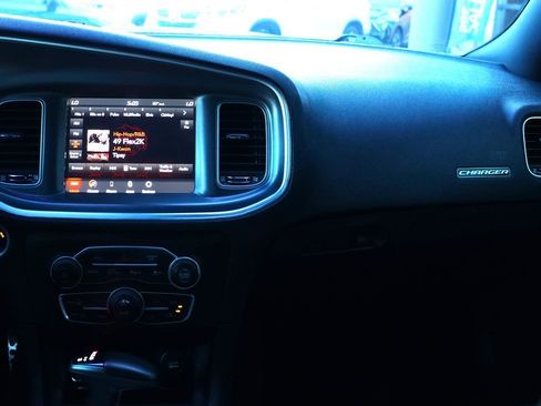 Used 2020 Dodge Charger R/T image 44