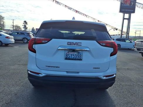 Used 2019 GMC Terrain SLT w/ Preferred Package image 7