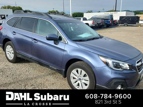 Used 2018 Subaru Outback 2.5i Premium AWD/4WD image 1