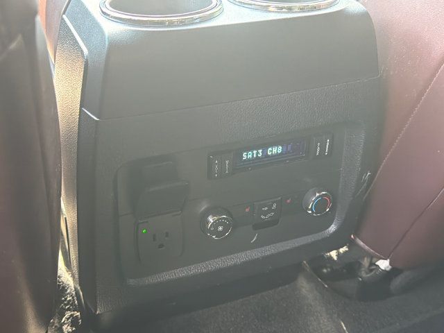 Used 2015 Ford Expedition Platinum RWD image 25
