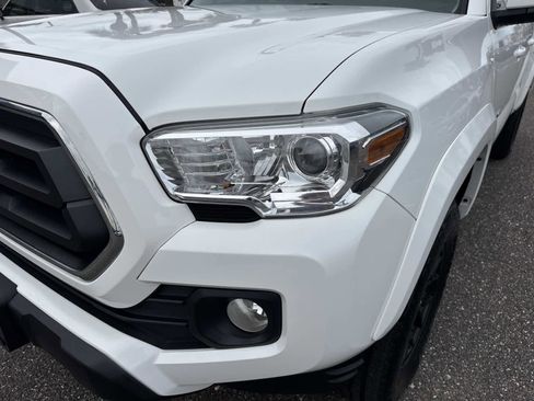 Used 2022 Toyota Tacoma SR5 image 9