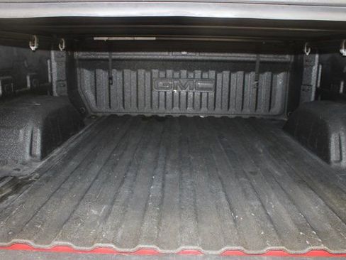 Used 2021 GMC Sierra 1500 Elevation w/ Preferred Package image 18