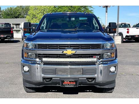 Used 2016 Chevrolet Silverado 3500 LT w/ LT Convenience Package AWD/4WD image 3