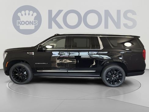 New 2026 GMC Yukon XL Denali w/ Sun & Power Step Package AWD/4WD image 2