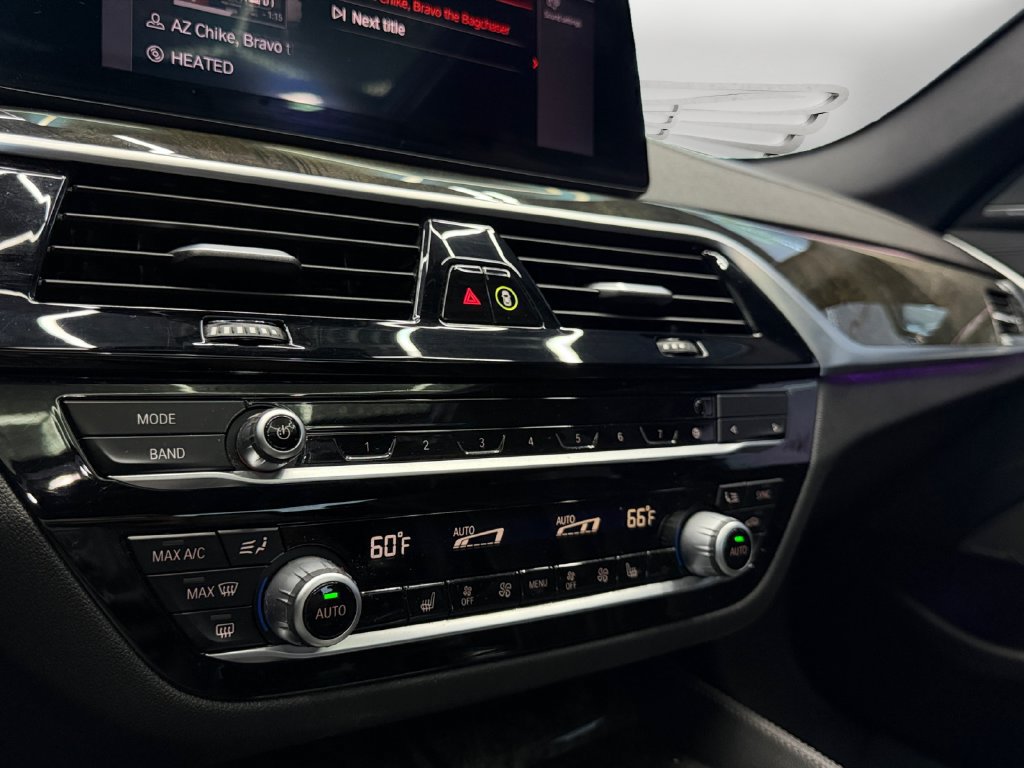 Used 2020 BMW 540i w/ M Sport Package RWD image 21