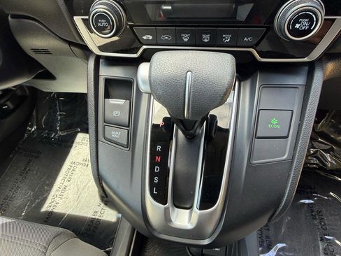 Used 2017 Honda CR-V LX image 18