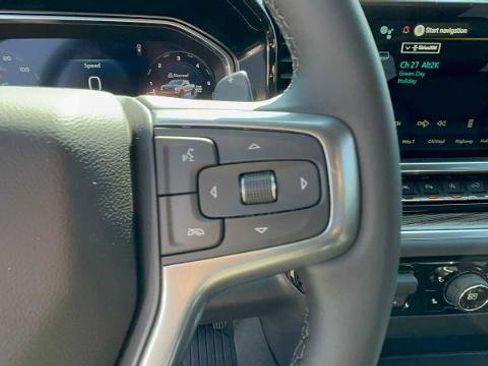 Used 2026 Chevrolet Silverado 1500 LT Trail Boss w/ LT Trail Boss Premium Package AWD/4WD image 15