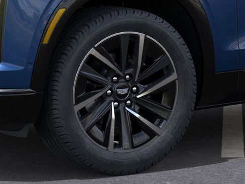 New 2026 Cadillac Vistiq Sport image 9