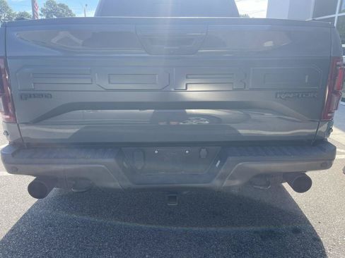 Used 2018 Ford F150 Raptor w/ Equipment Group 802A Luxury AWD/4WD image 3