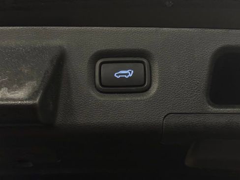 Used 2023 Hyundai Santa Fe SEL image 12