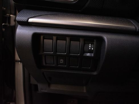 Used 2020 Subaru Forester Premium AWD/4WD image 19